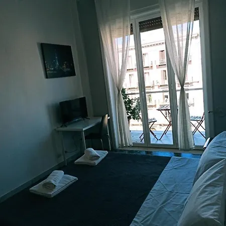 Cavour 133 بيت ضيافة