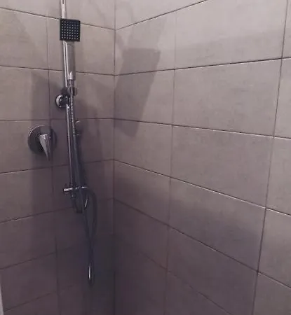 Cavour 133 بيت ضيافة