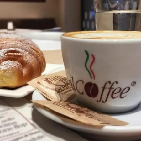 Cavour 133 Гостевой дом 3*