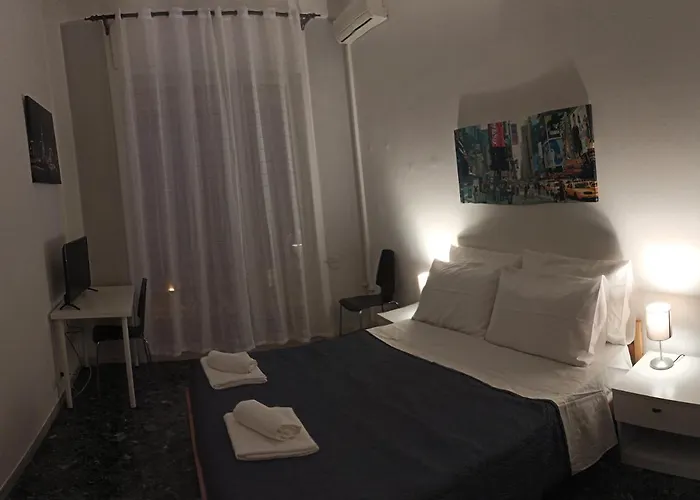 Cavour 133 3* Бари